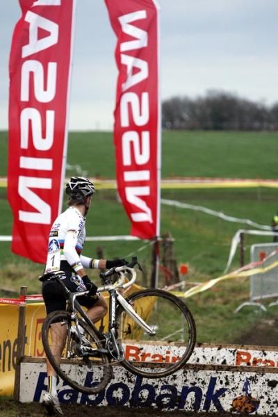 Niels Albert chasing Nys