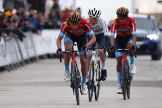 Mikel Landa brings home the chasers on stage 1 of the Vuelta a Andalucia Ruta Ciclista Del Sol