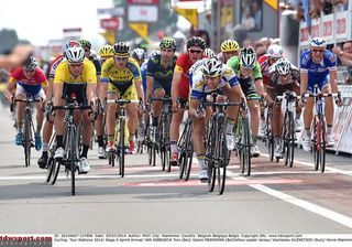 Tour de Wallonie: Van Asbroeck wins stage 4