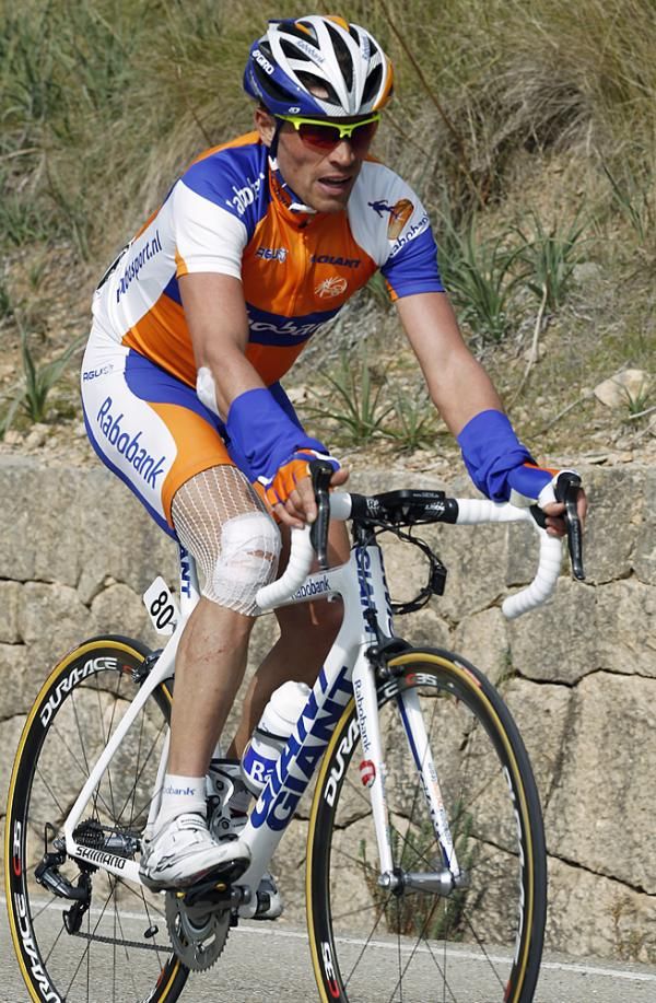 Grischa Niermann (Rabobank) sporting some bandages from a prior crash.