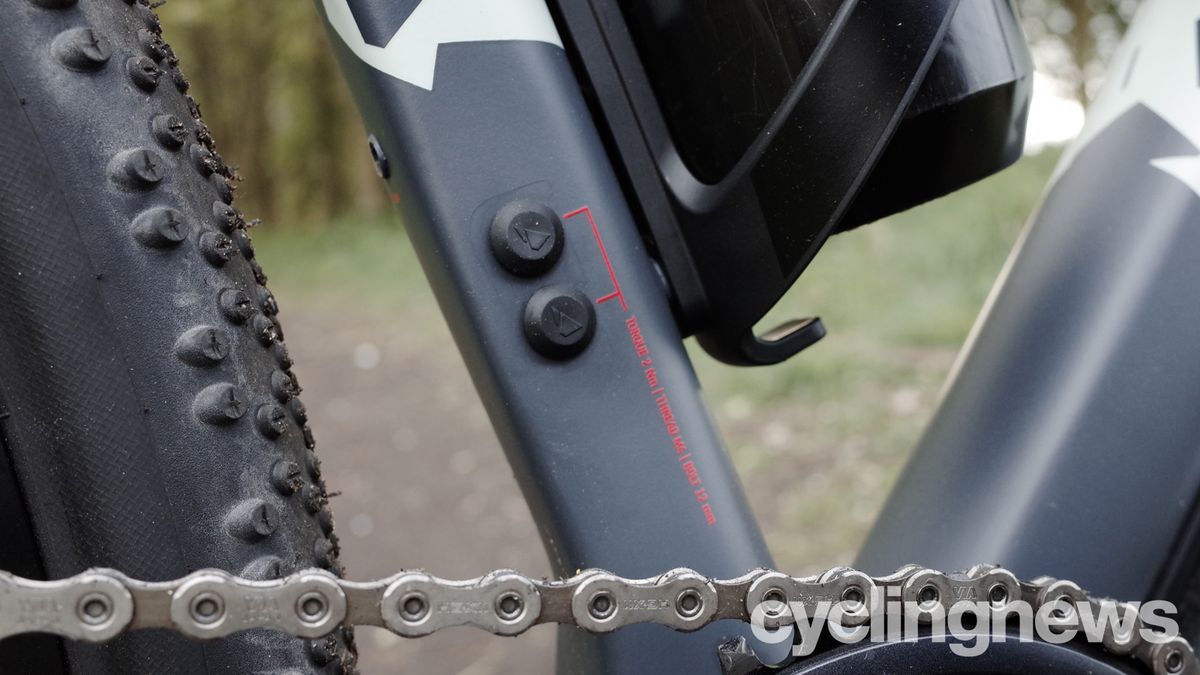Canyon Grizl CF SL 8 gravel bike