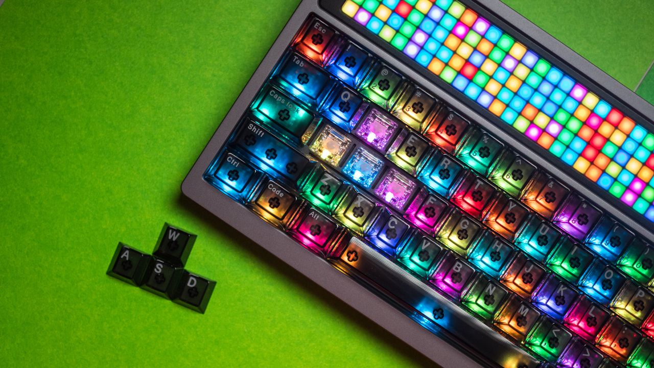 Angry Miao AM RGB 65 keyboard