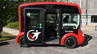 i-Cristal autonomous shuttle bus