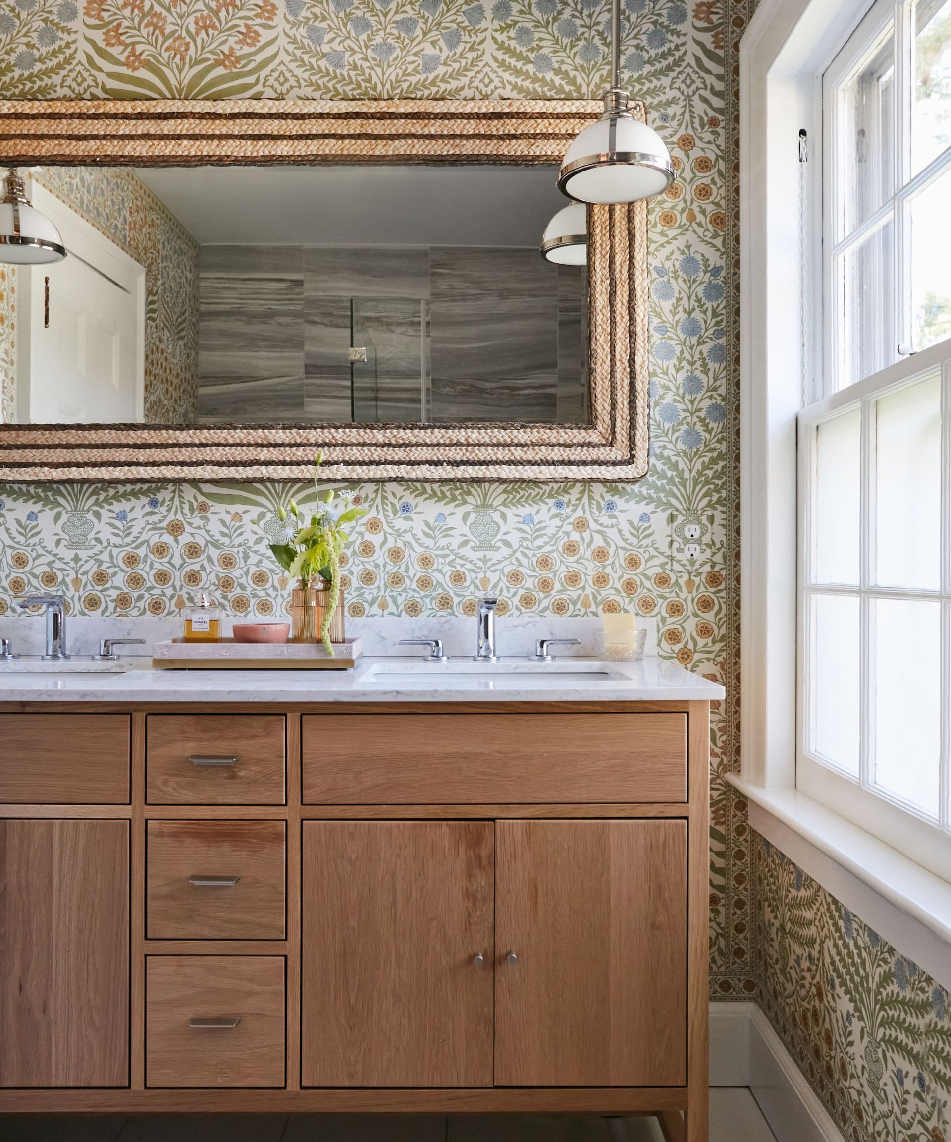 6 Small Bathroom Wallpaper Ideas To Unfurl In Your Space 