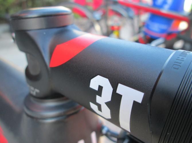 All BMCs feature 3T cockpit components.