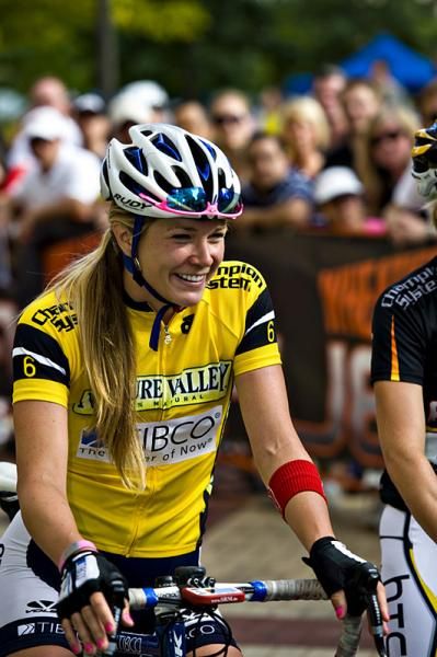 Alison Starnes(Team TIBCO) all smiles before the start in her NVGP leader's jersey.