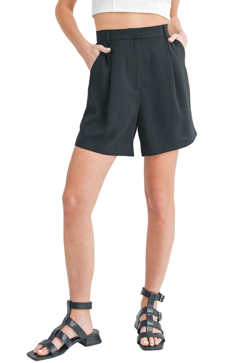 Pleated Shorts