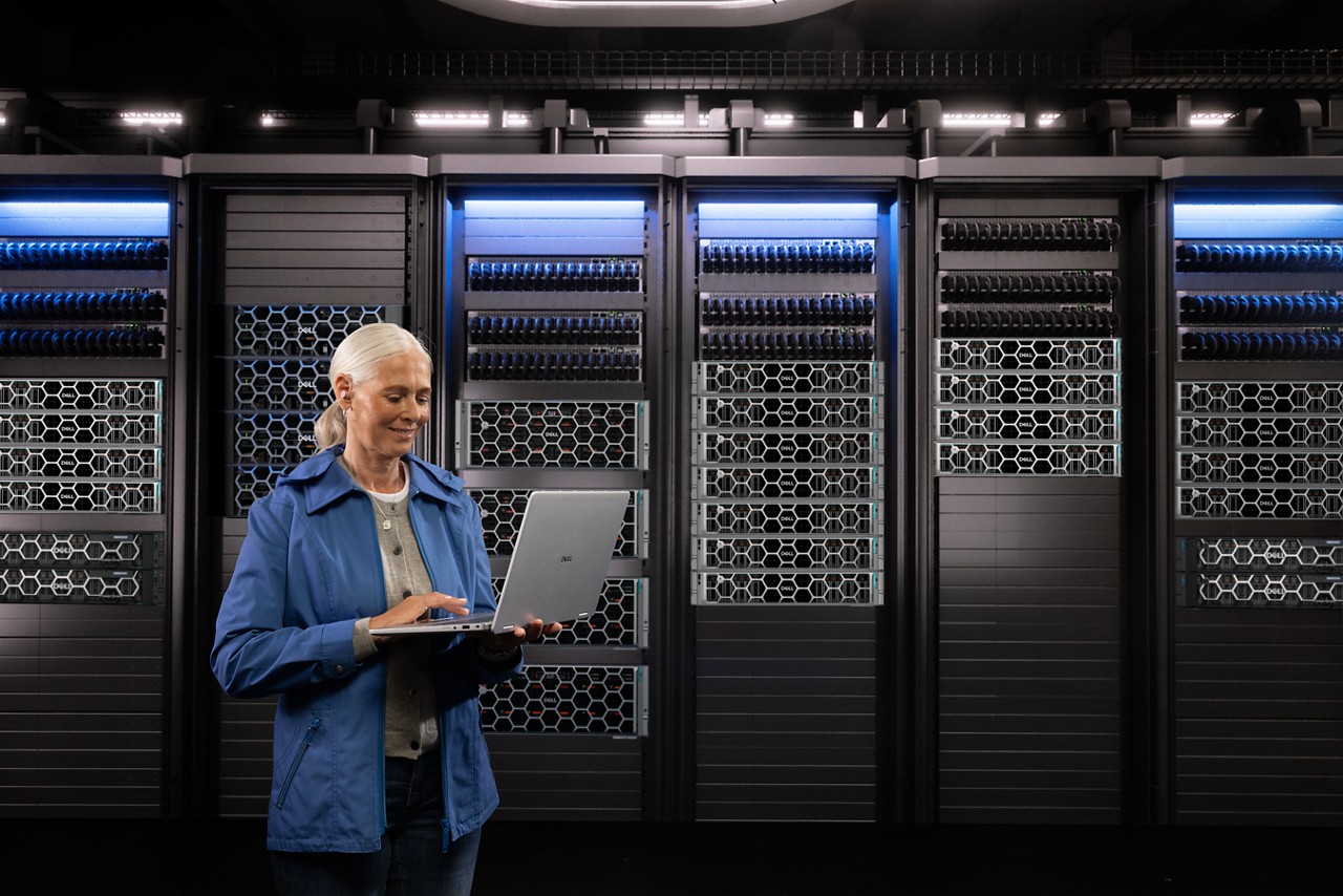 Server administrator with Dell laptop