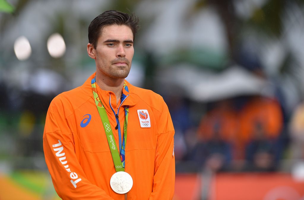 Tom Dumoulin (Netherlands) on the podium with silver around his neck