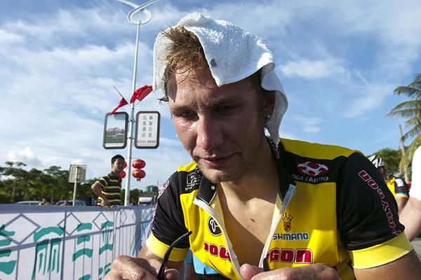 Sergey Kudentsov (Polygon Sweetnice) from Russia felt the heat in Sanya as temperatures soared above thirty degrees.