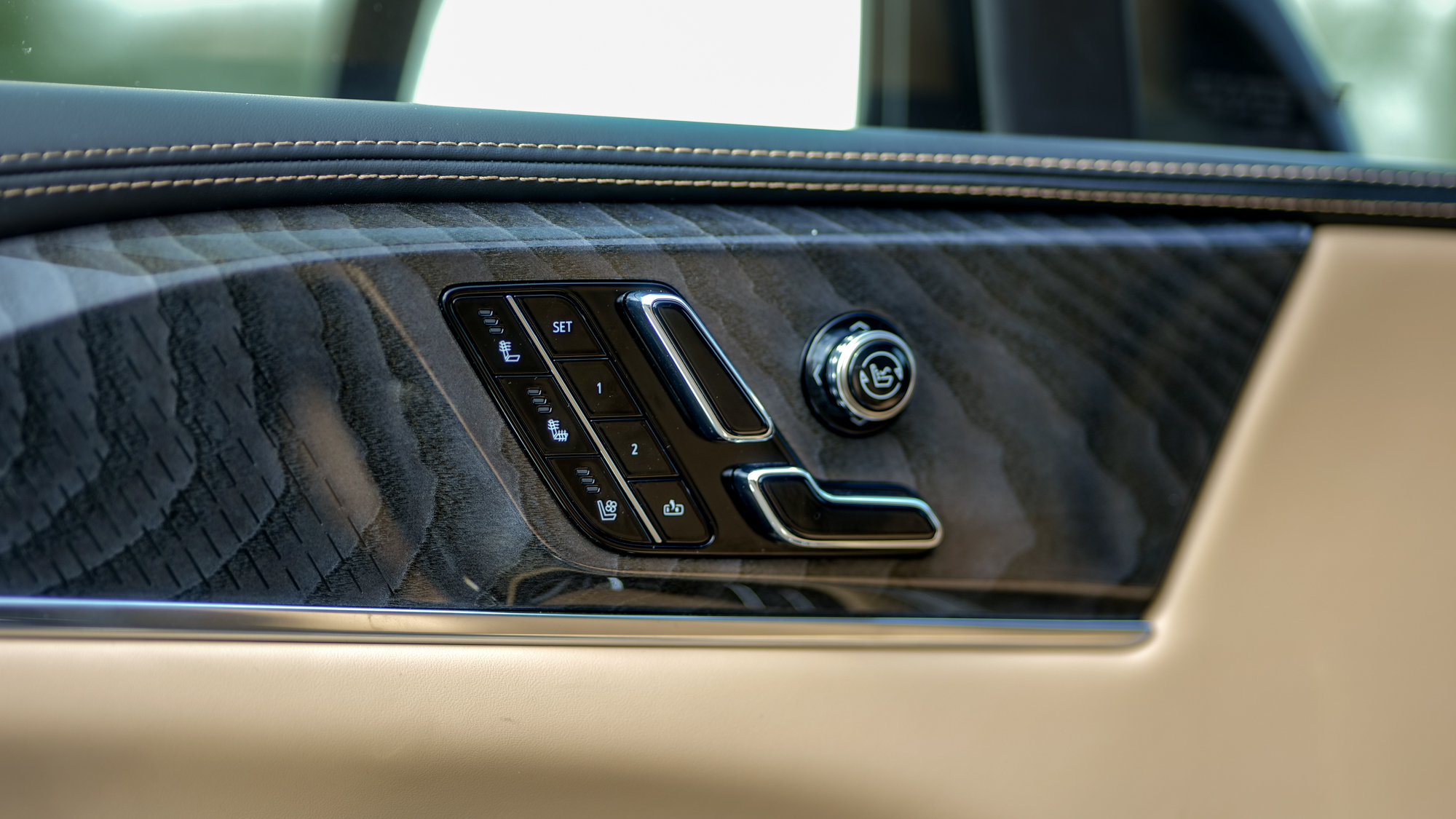 2025 Cadillac Escalade IQ Sport 2 test drive.