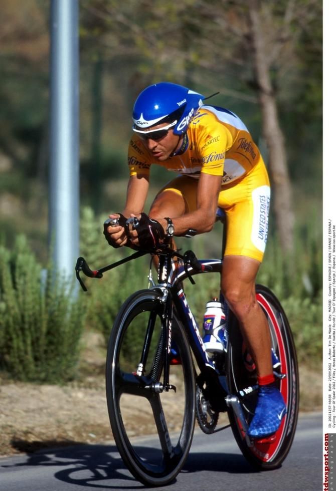 Roberto Herras in 2002