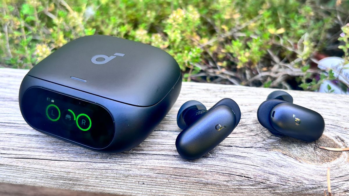 Soundcore Liberty 5 Pro review: lots of features, nice fit