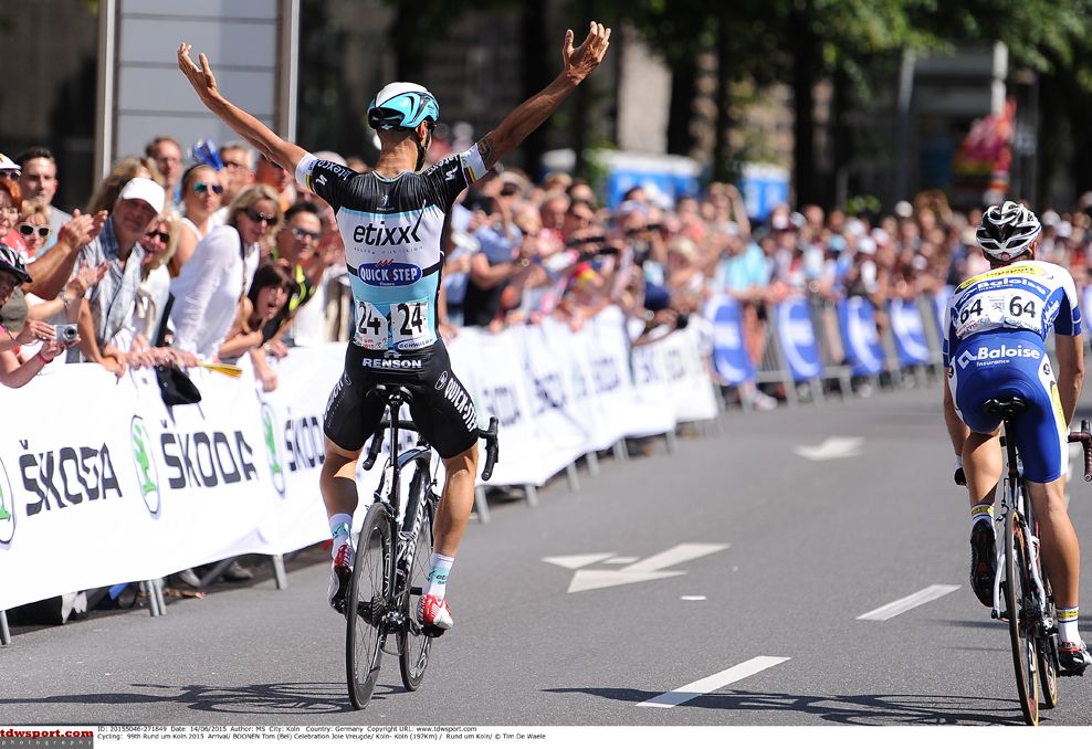 Boonen celebrates Rund um Koln victory, 2015