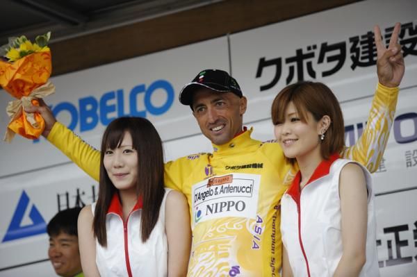 Fortunato Baliani becomes the new race leader