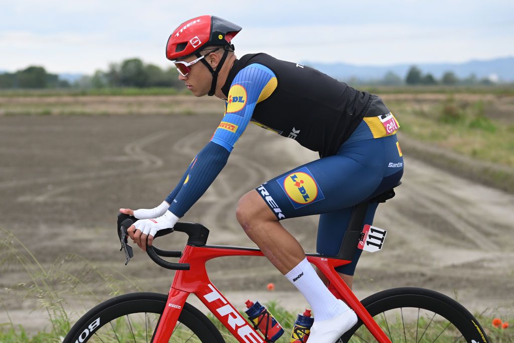 FOSSANO ITALY MAY 06 Jonathan Milan of Italy and Team Lidl Trek competes during the 107th Giro dItalia 2024 Stage 3 a 166km stage from Novara to Fossano 374m UCIWT on May 06 2024 in Fossano Italy Photo by Dario BelingheriGetty Images