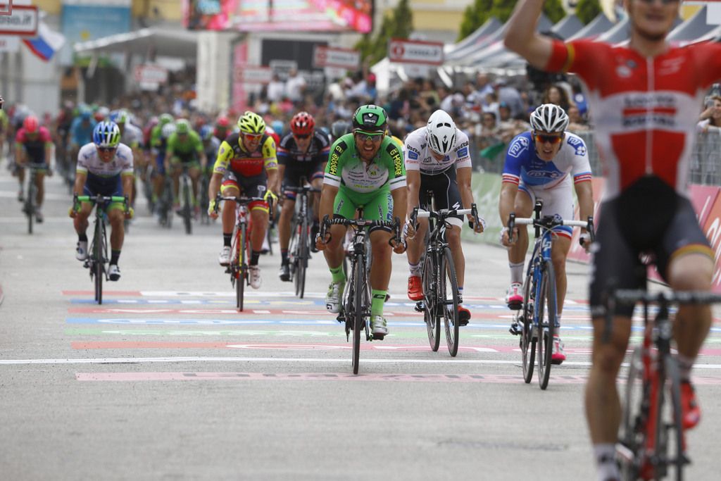 Andr&eacute; Greipel's winning margin over Arnaud D&eacute;mare (FDJ)