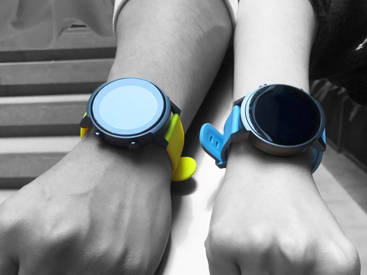 Mobvoi TicWatch E3 Blue Yellow