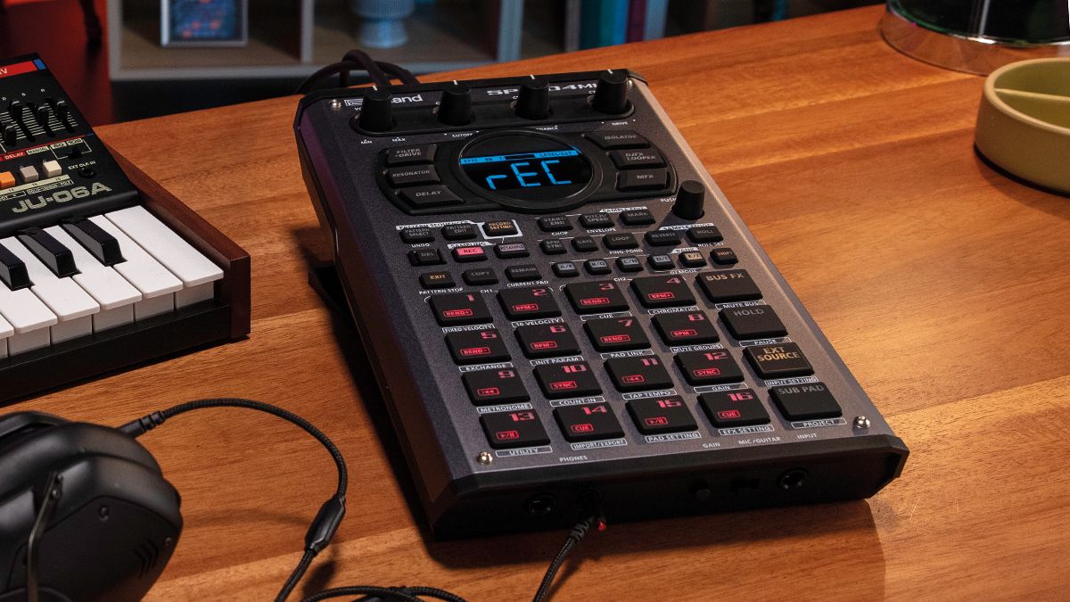 Roland SP-404 MKII review | MusicRadar