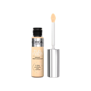 Este corrector de L'Oreal Paris es uno de los mejores productos para usar como corrector como base.