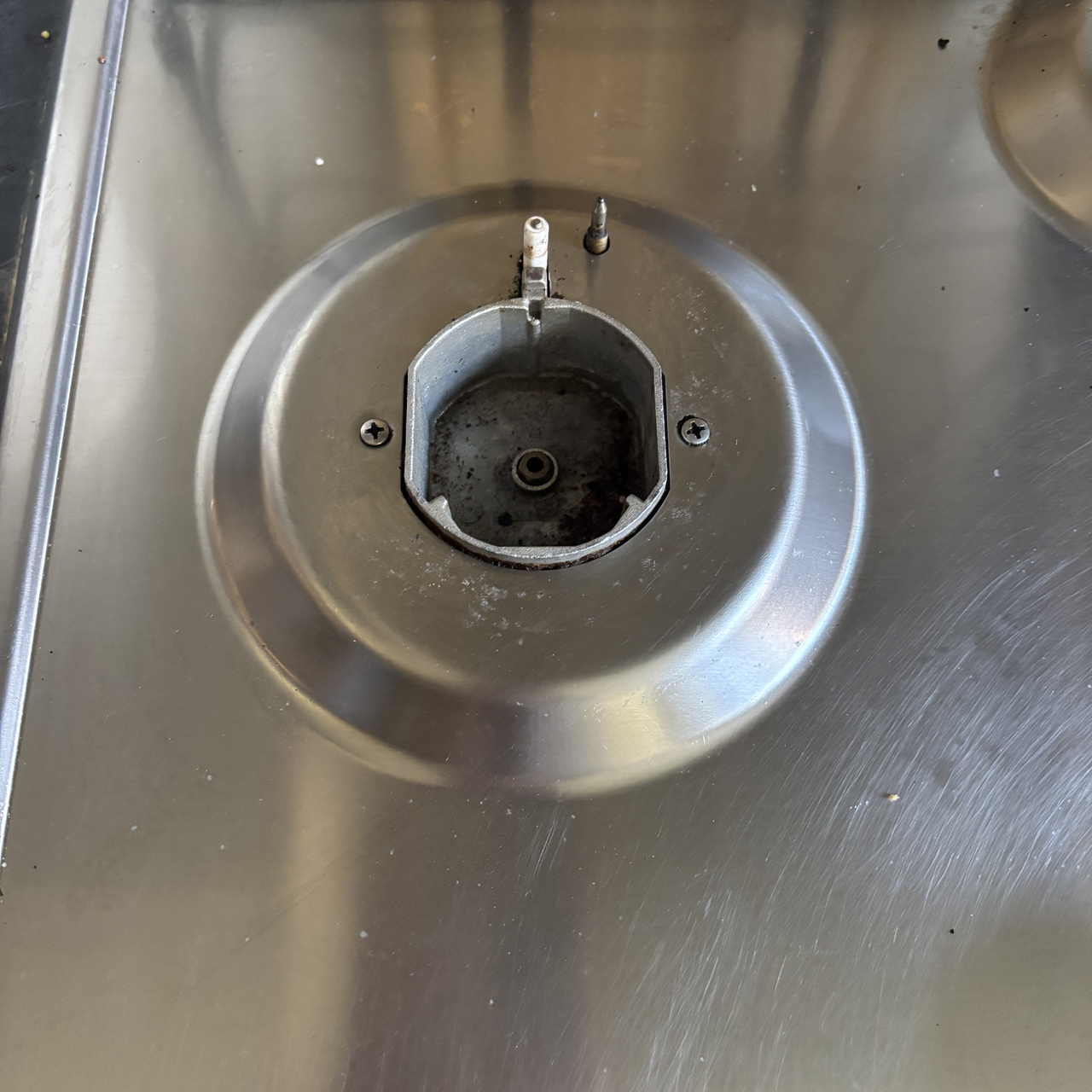 hob after using the Beldray Digital Handheld Steam Cleaner