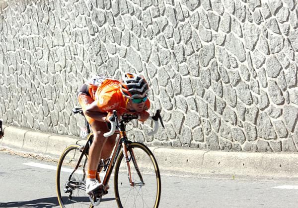 Gorka Izaguirre (Euskaltel) in a tuck