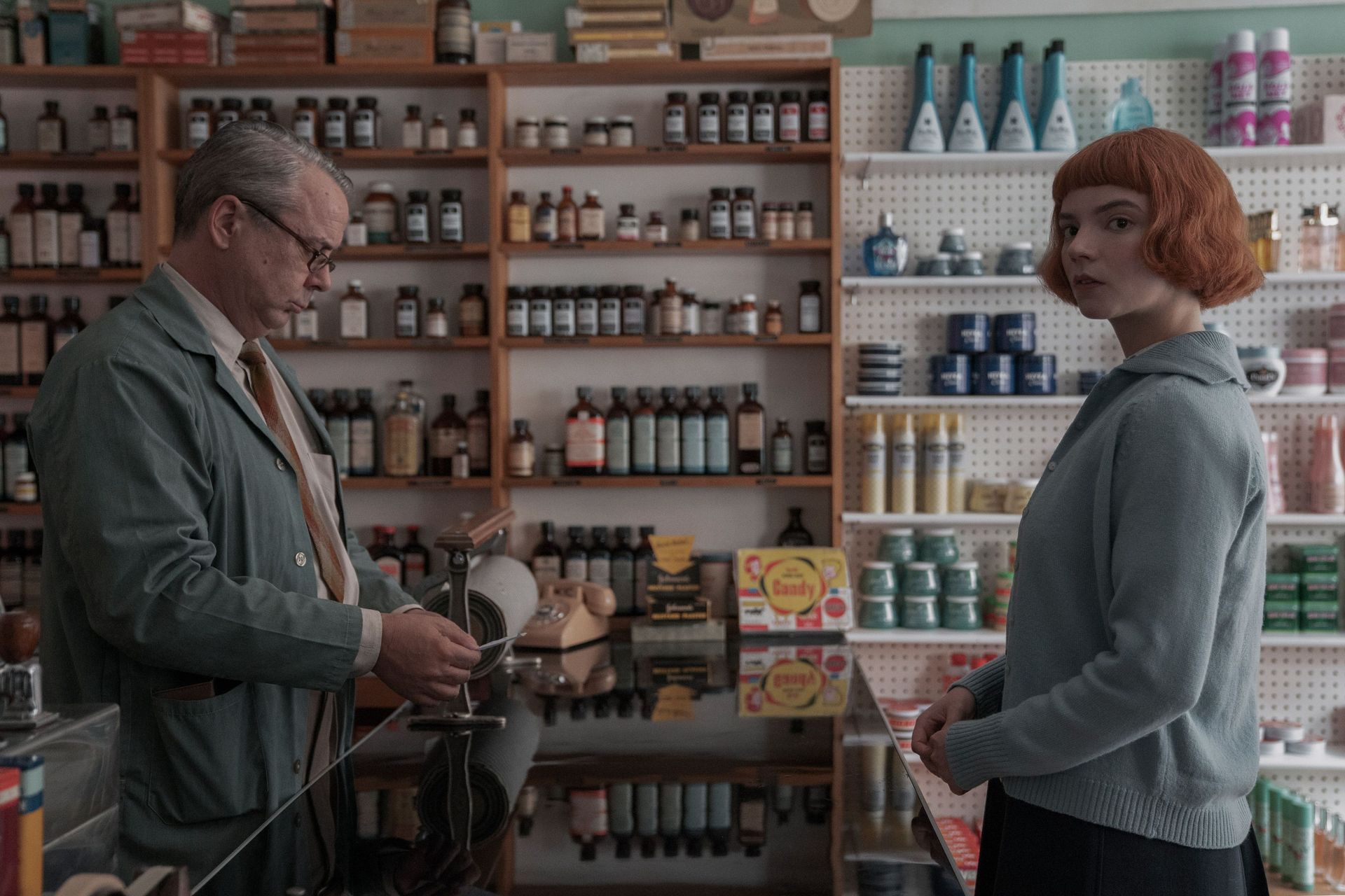 What Are the Green Pills In 'The Queen's Gambit'? Marie Claire