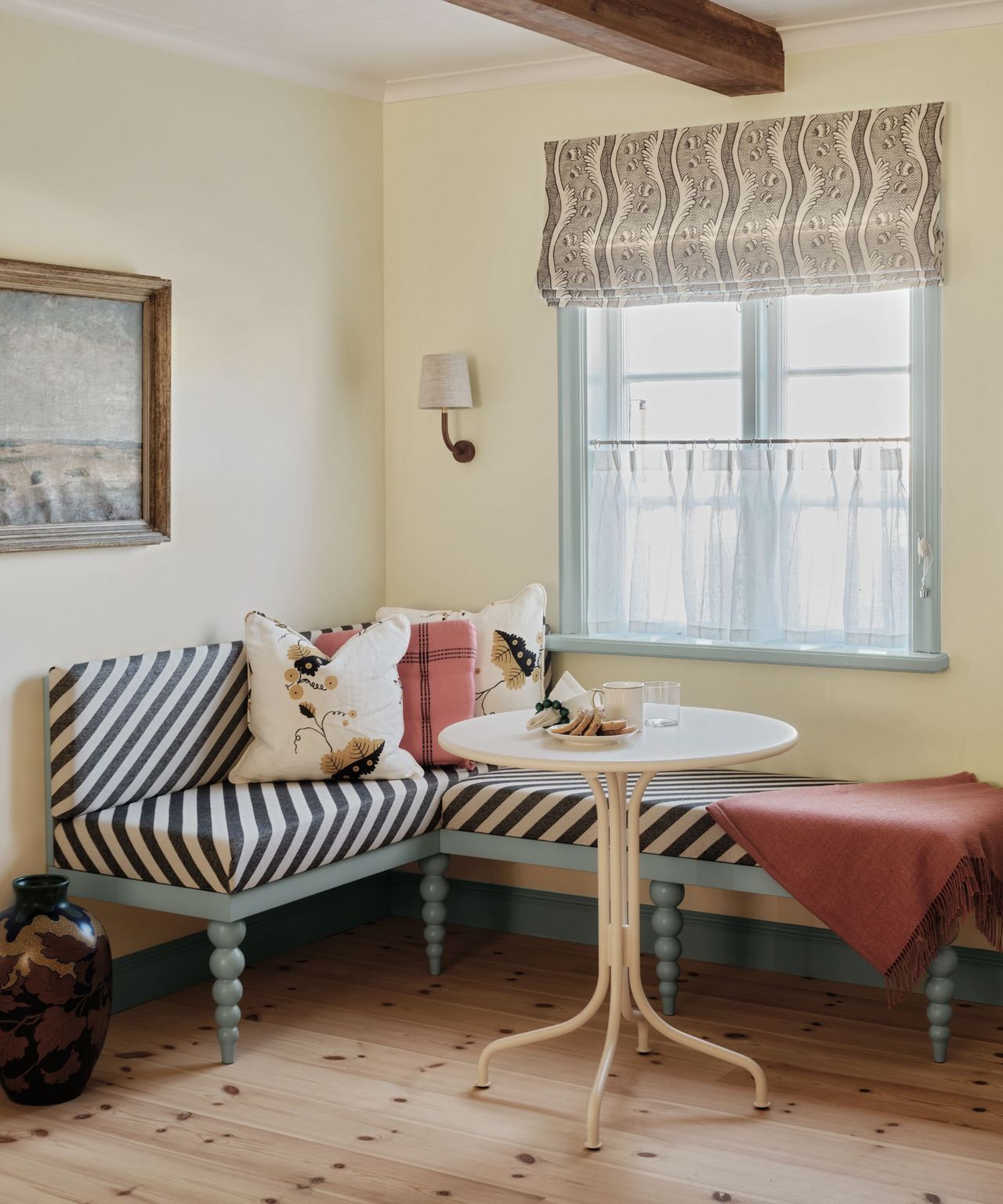 a cozy calm swedish cottage by Studio Ramson