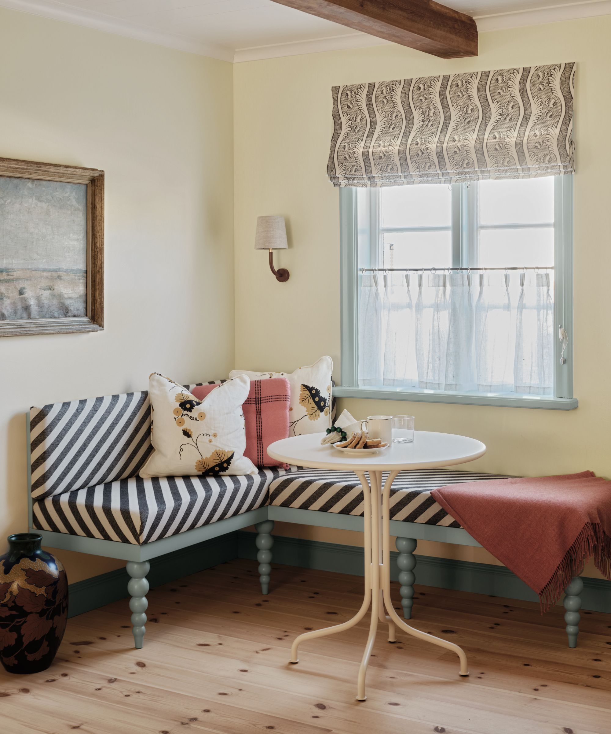 a cozy calm swedish cottage by Studio Ramson