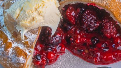 Berries and cream pasty