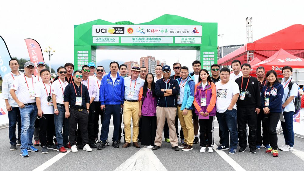 The organisers of the Tour of Fuzhou celebrate another successful race