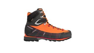 Best hiking boots: Mammut Kento High GTX Men’s Hiking Boots