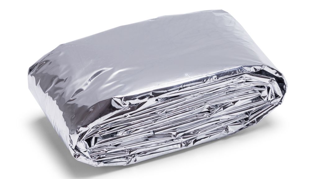 How do emergency blankets work? Advnture