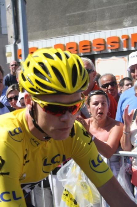 Chris Froome (Sky) in his first yellow jersey