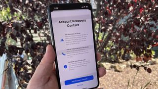 How to Set an Account Recovery Contact in iOS 15