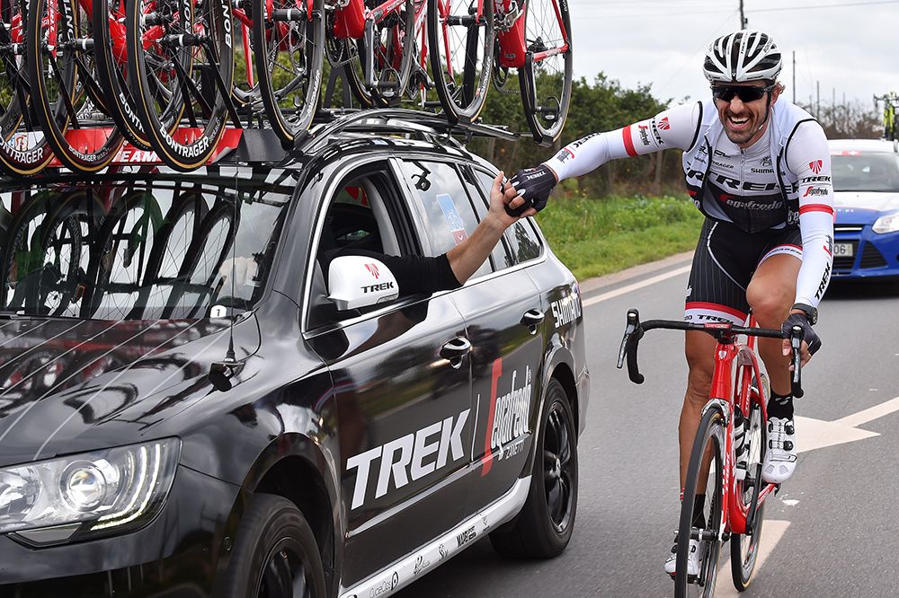 Fabian Cancellara drops back to the team car