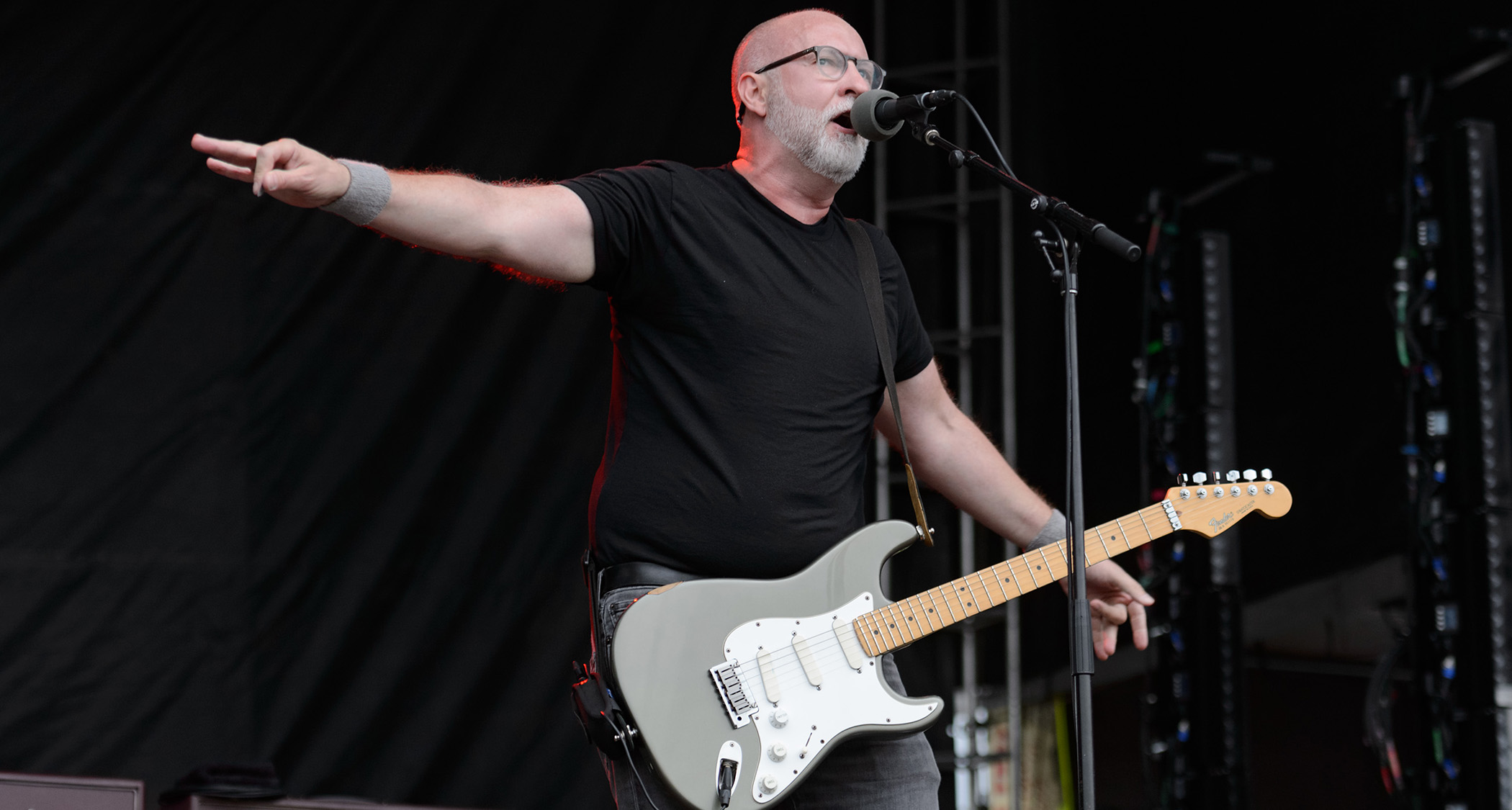 Bob Mould plays Riot Fest in 2019 with his trusty gray Strat.