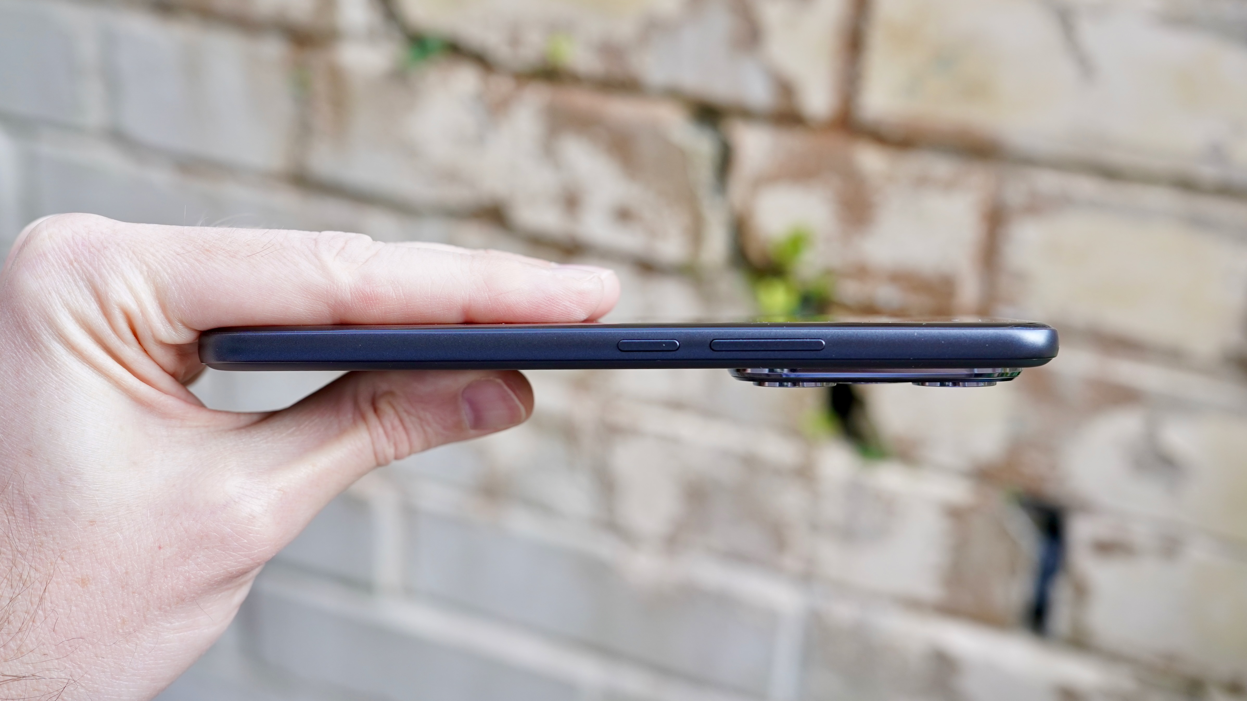 Product shots of the Honor 400 Pro