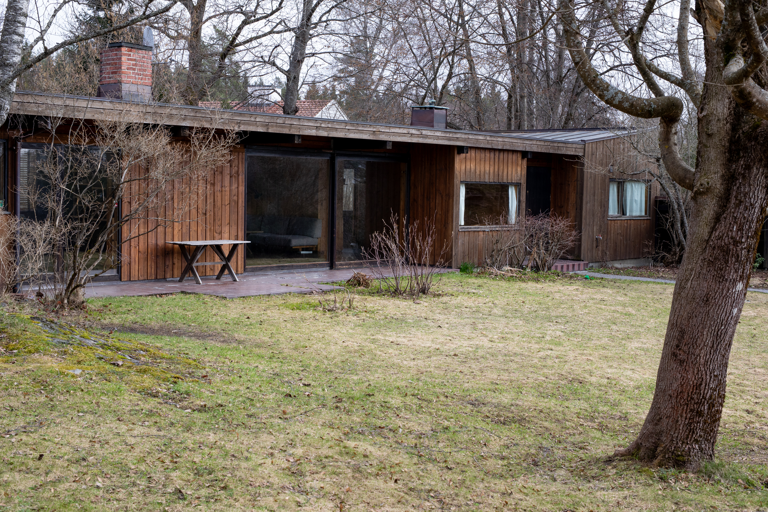 Wenche Selmer 'Own House' book, photos showing the architect's timber house/cabin