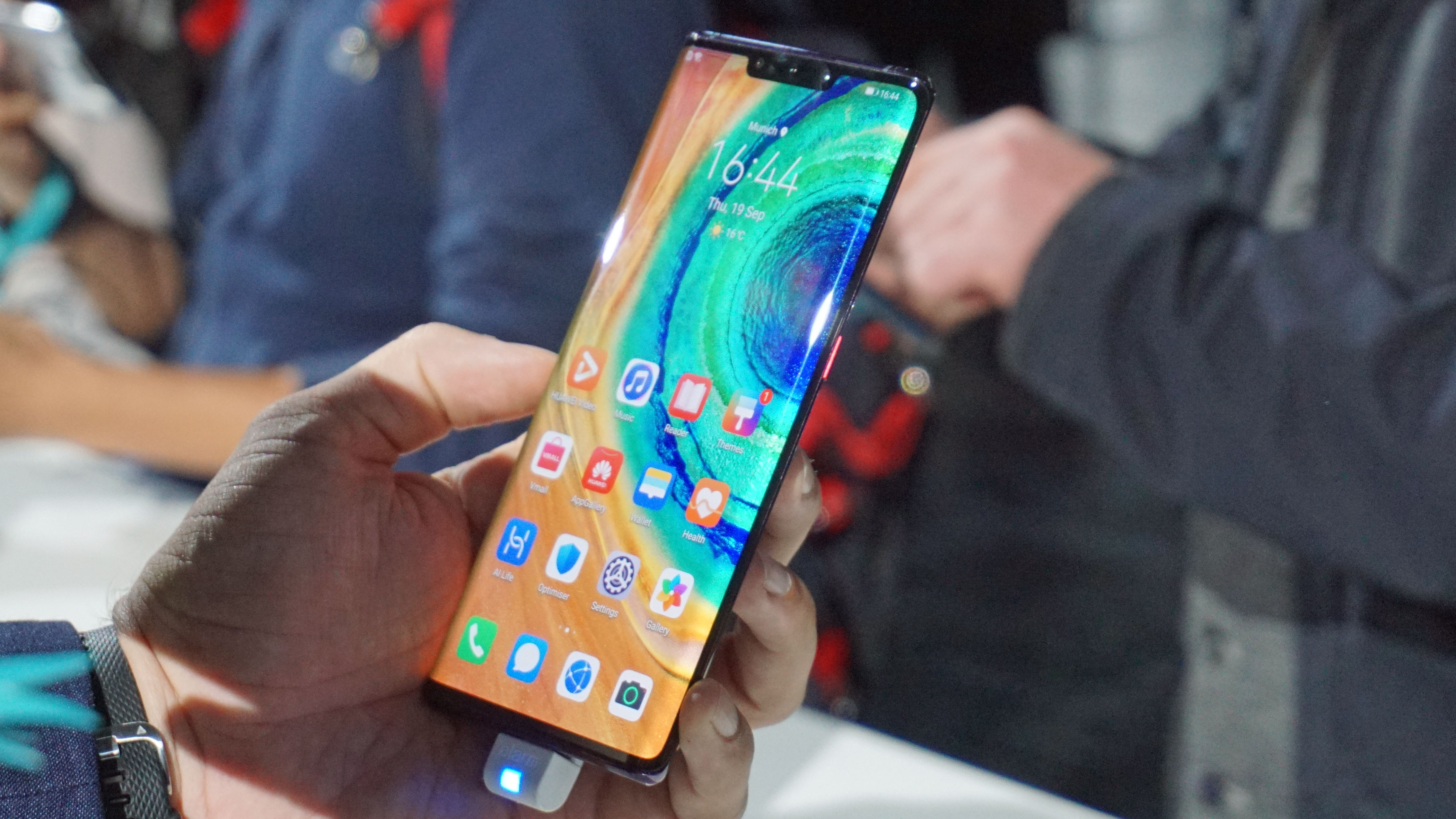 The Galaxy Note 10 Plus (Pro) Model - Hands-On! 