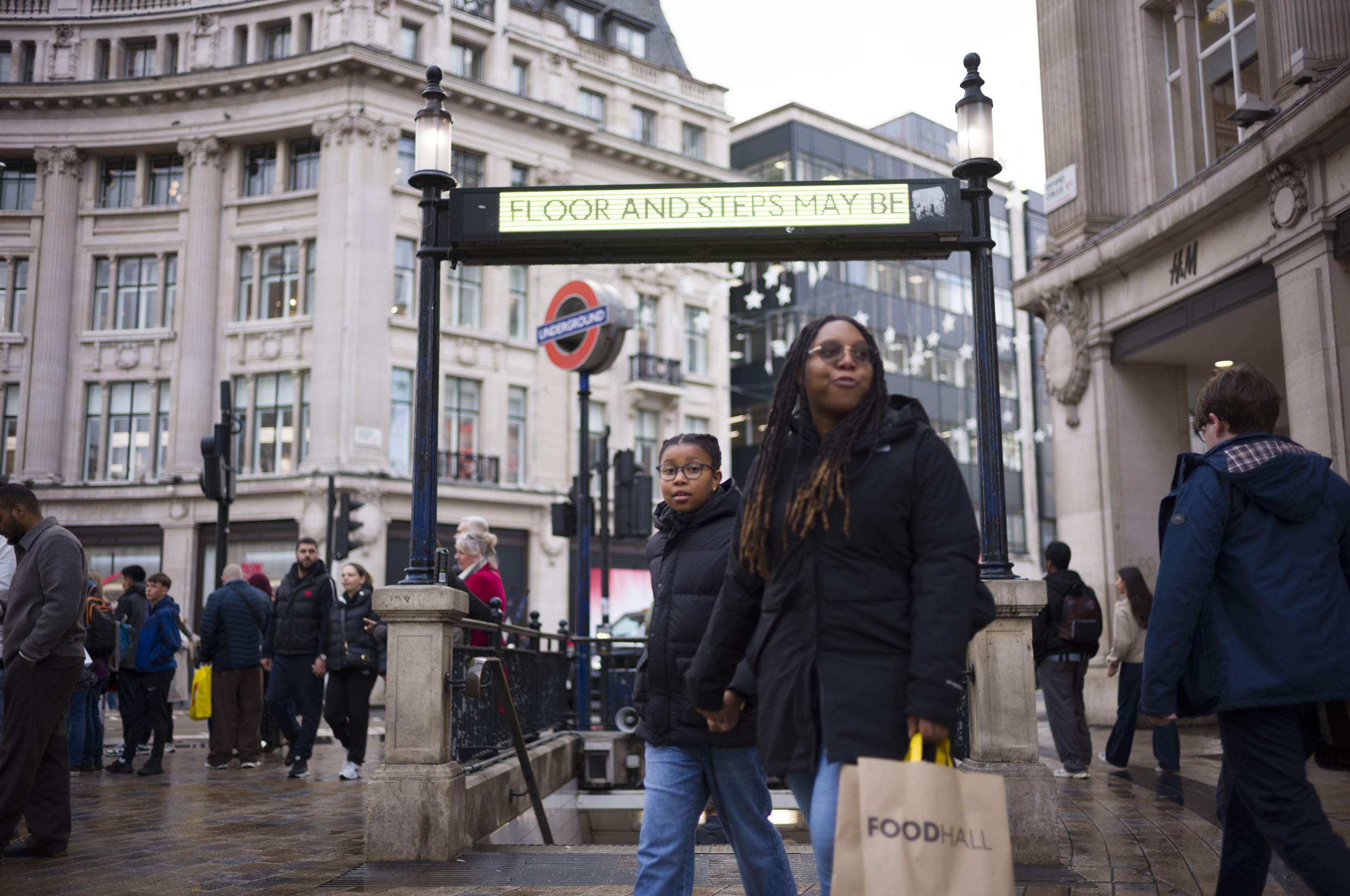 Leica M EV1 sample gallery: busy Oxford Circus underground station entrance