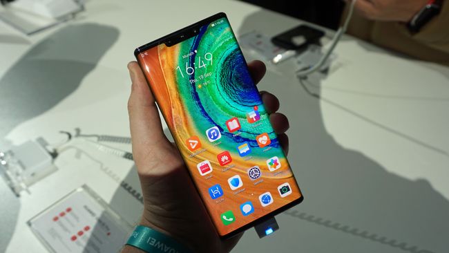 Huawei Mate 30 Pro Review - A Must Get Smartphone