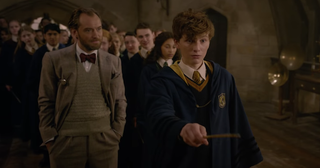 Jude Law and a young Newt Scamander in Beasts 2