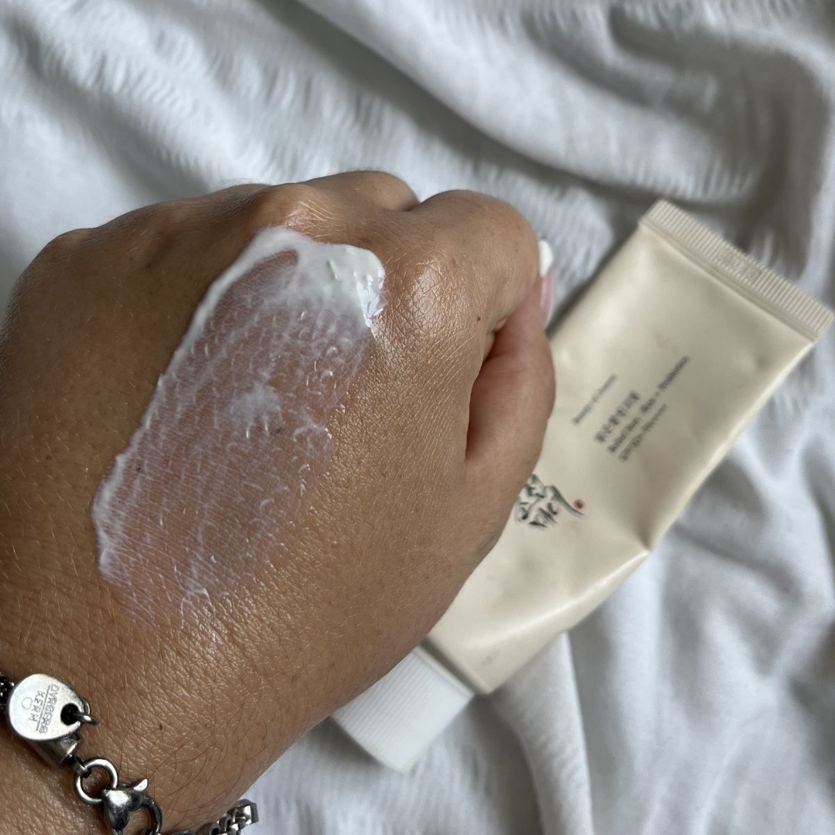 Beauty of Joseon Relief Sun : Rice + Probiotics swatch