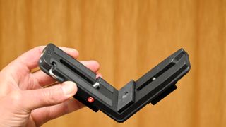 Manfrotto Q2 L bracket