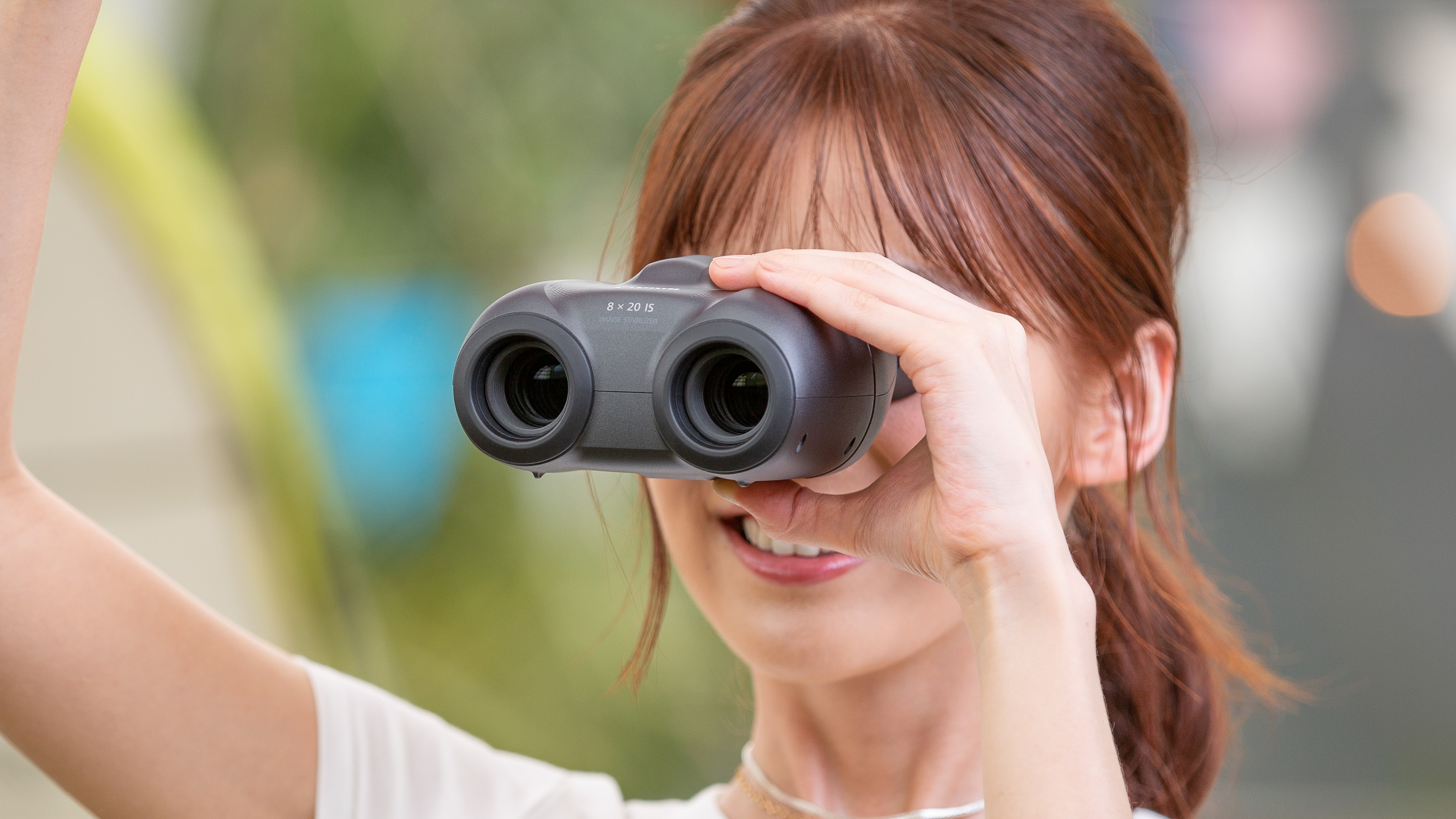 Canon 8x20 IS are world's lightest image stabilized binoculars | Digital  Camera World