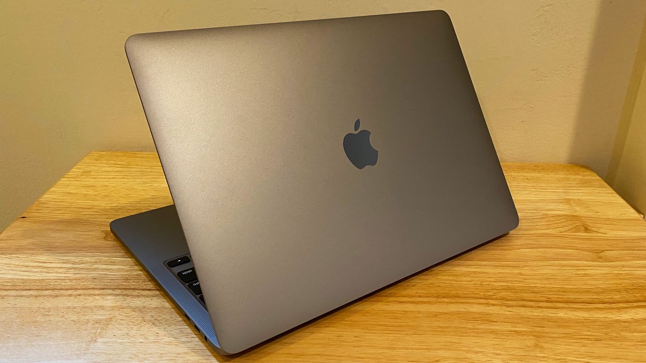 Apple MacBook Pro (13-inch)