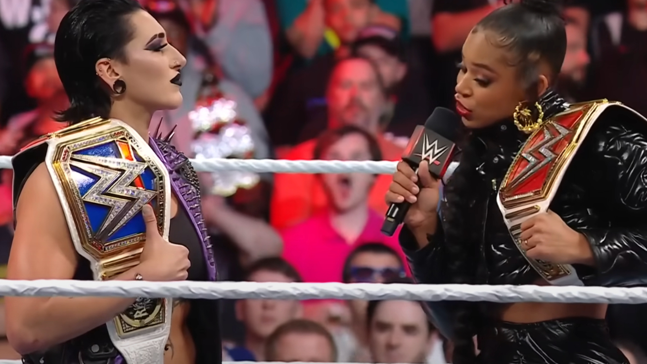 Rhea Ripley y Bianca Belair en Raw