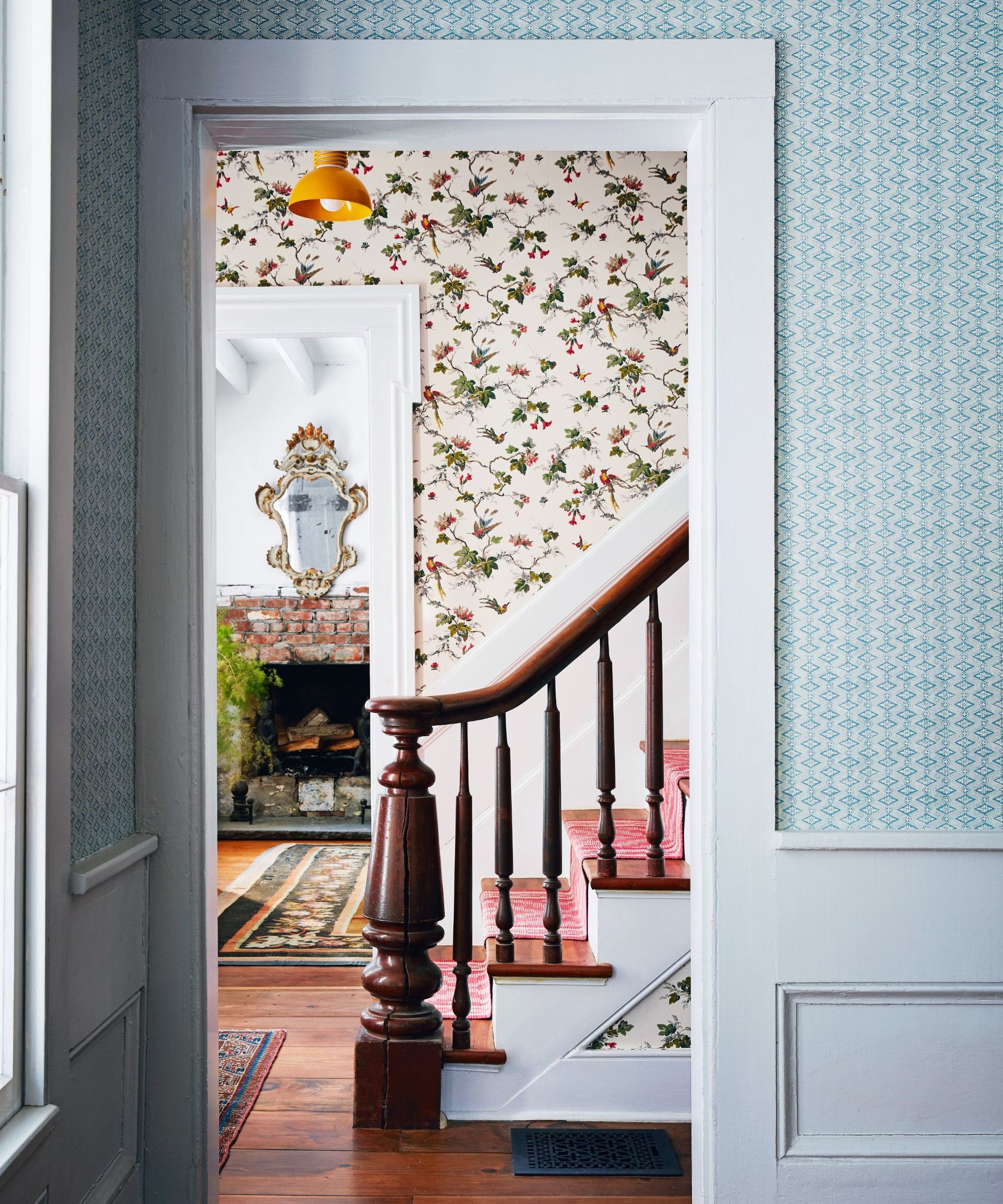 Blue and white wallpaper, plant wallpaper