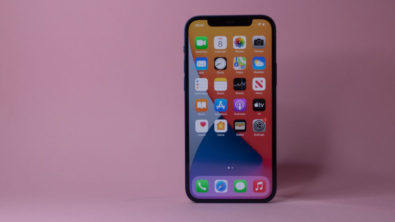 Apple iPhone 12